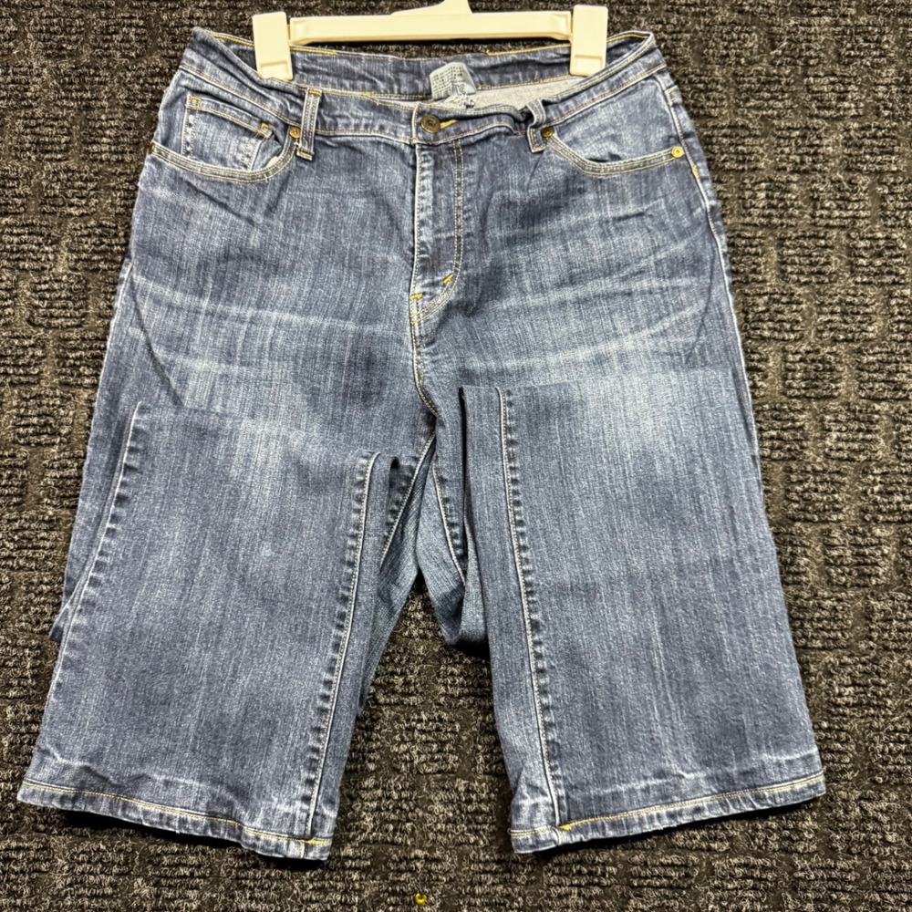Levis Mid Rise Bootcut Jeans Medium Wash Studded Flap Pocket W33 L32 FFC-M1302